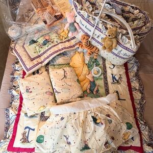 New Vintage 90s Y2K Red Calliope classic Alphabet Pooh Nursery Bedding & MOBILE